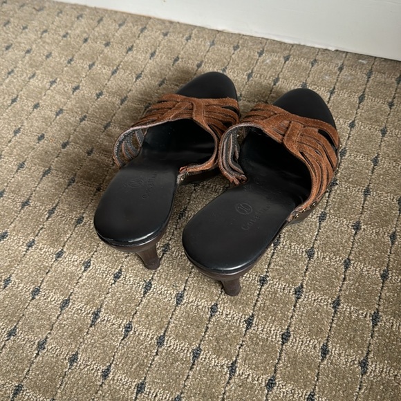 Cole Haan - Picture 3 of 7